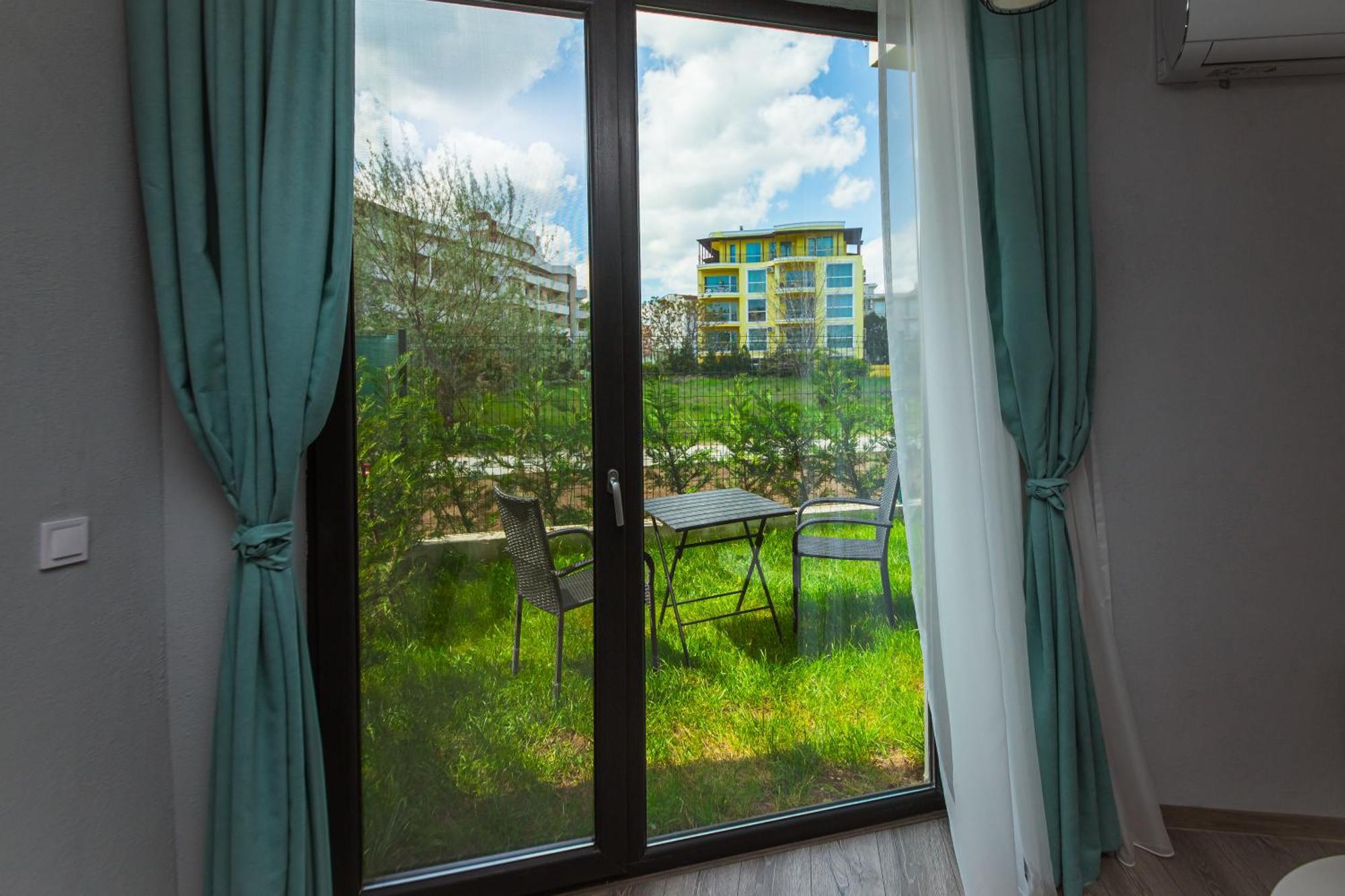 Athmospherevillaema Apartments Kranevo Dış mekan fotoğraf