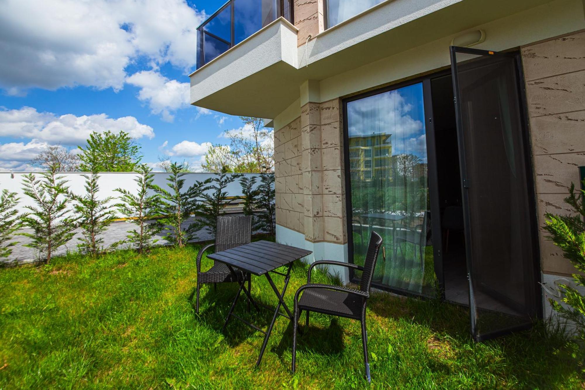 Athmospherevillaema Apartments Kranevo Dış mekan fotoğraf